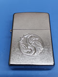 Zippo Raised Dragon Street Chrome 21035