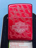 Zippo Harley Davidson Barbed Wire Facade Candy Apple Red 24022