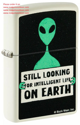 Zippo Buck Wear™ Alien Design Glow in the Dark Green Matte 46092